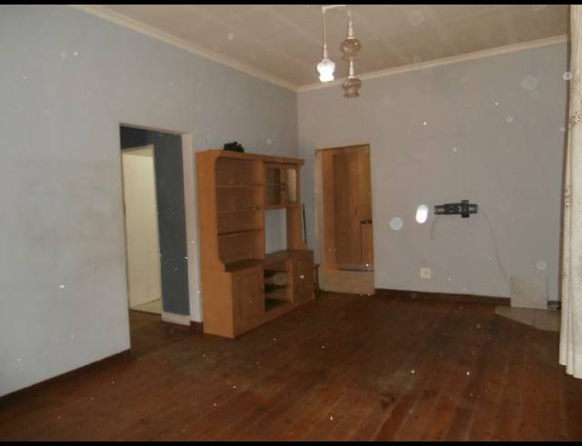 2 BEDROOM HOUSE FOR SALE IN GLENESK